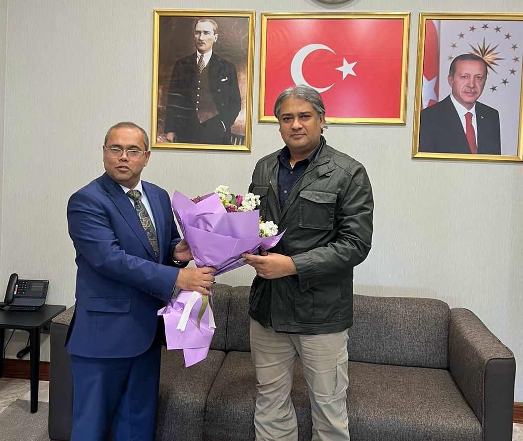 ওআইসি সদস্য দেশগুলোর তথ্যমন্ত্রীদের সম্মেলনে যোগ দিতে তুরস্ক পৌঁছেছেন তথ্য ও সম্প্রচার প্রতিমন্ত্রী।