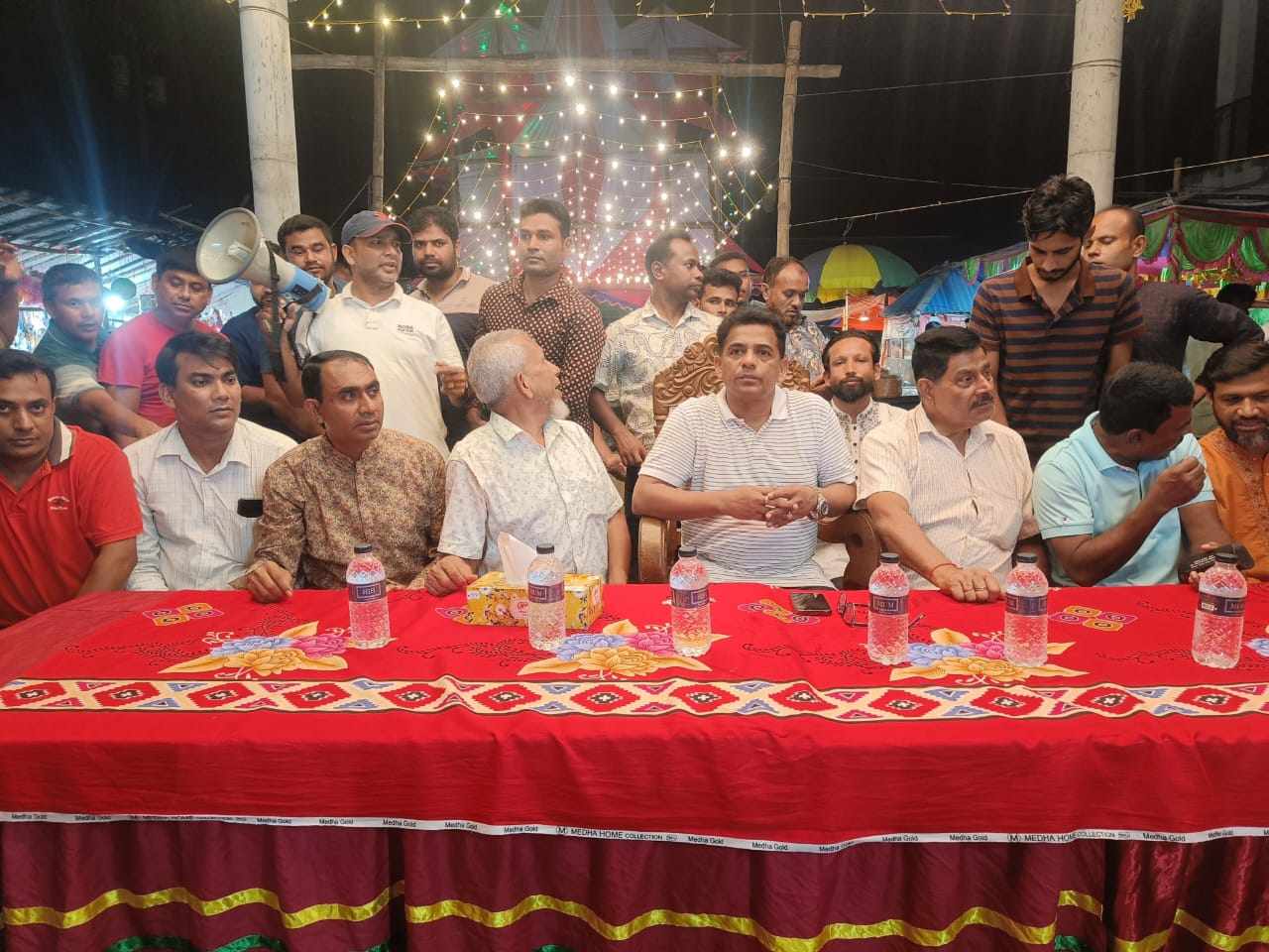 গোপালগঞ্জে  তারেক রহমানের নির্দেশে পূজা মন্ডপ পাহারা দিচ্ছে বিএনপি—  সেলিমুজ্জামান।