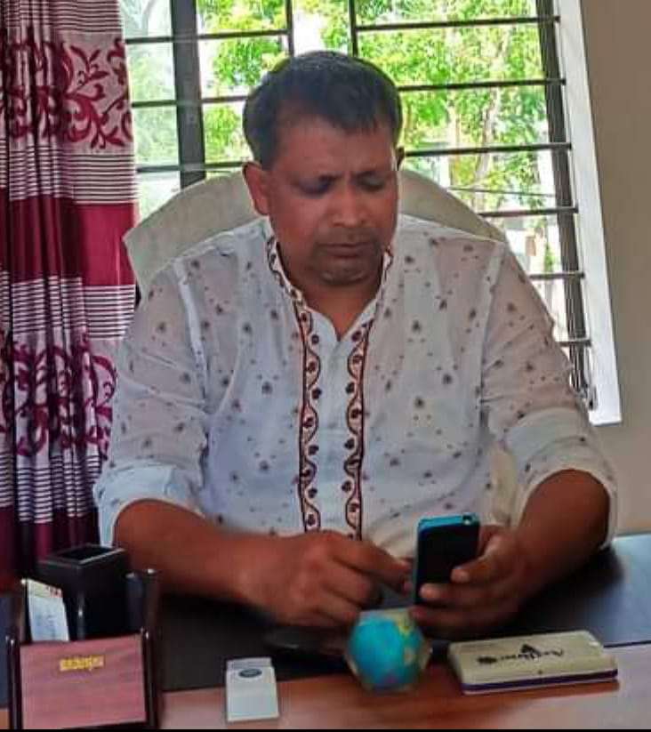 গোপালগঞ্জে বেদগ্রাম মোড়ে বেপরোয়া ট্রাক চাপায় ঠিকাদার নুরু সিকদার নিহত।