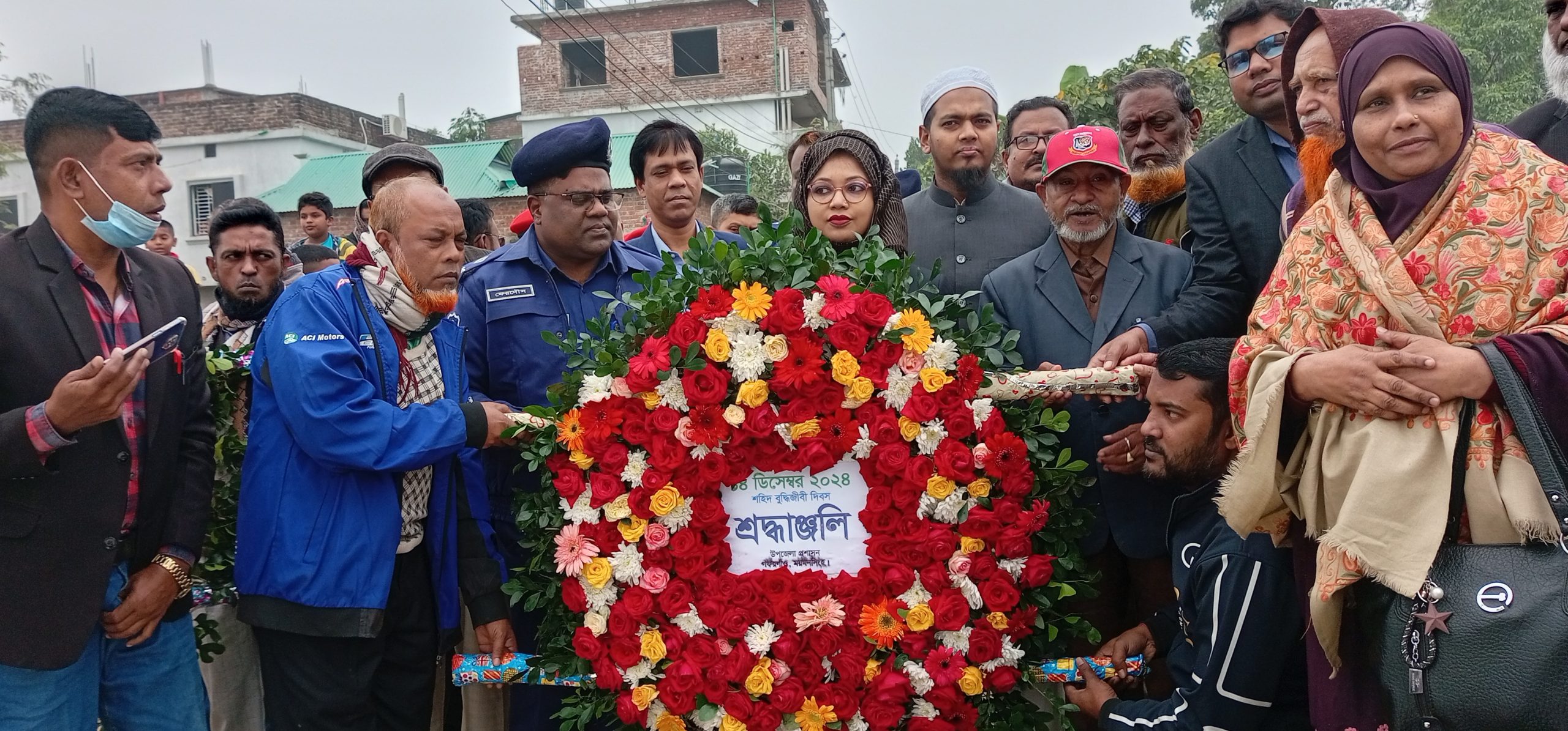 গফরগাঁওয়ে উপজেলা প্রশাসনের আয়োজনে শহীদ বুদ্ধিজীবী দিবস পালিত।
