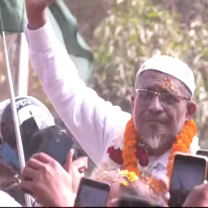 ১৭, বছর পর সাবেক স্বরাষ্ট্রমন্ত্রী লুৎফুজ্জামান বাবর, কারা মুক্ত ।