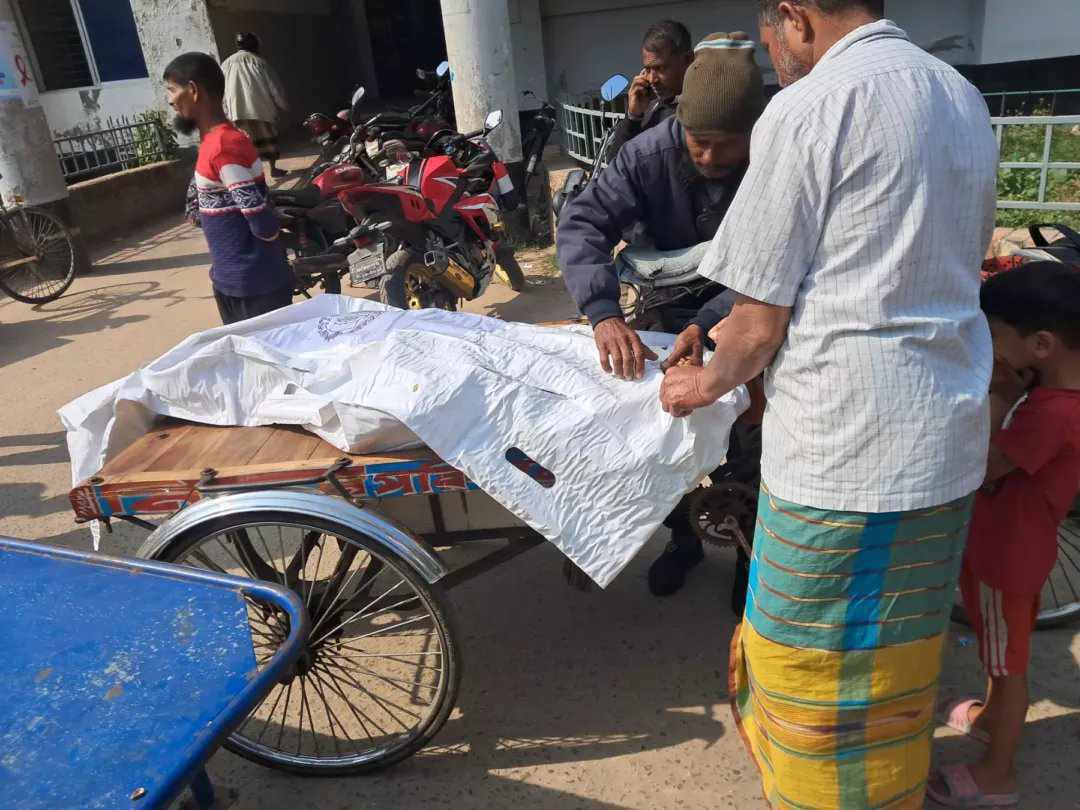 গোপালগঞ্জের কাশিয়ানীর-মহসড়কে দূর্ঘটনায়   নিহত -১,