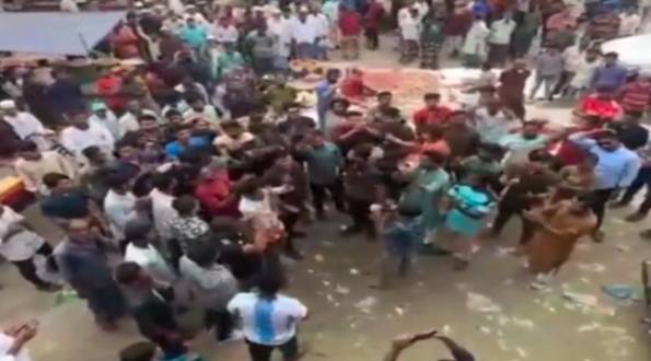 গলাচিপায় খাজনা তোলাকে কেন্দ্র করে বিএনপির দুই গ্রুপের সংঘর্ষ, ককটেল বিস্ফোরণ।