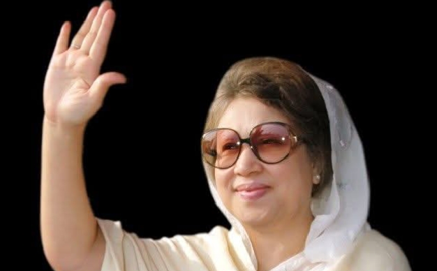 চার মাস পর চিকিৎসা শেষে সোমবার দেশে ফিরছেন বেগম খালেদা জিয়া।