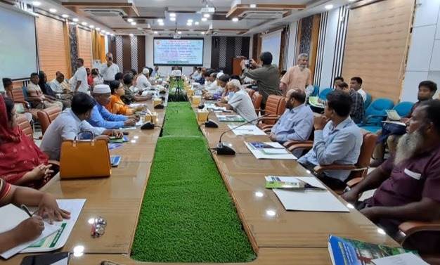 চাঁপাইনবাবগঞ্জে ‘বন গবেষণা ইনিস্টিটিউটের উদ্ভাবিত প্রযুক্তি পরিচিতি’ বিষয়ক কর্মশালা।