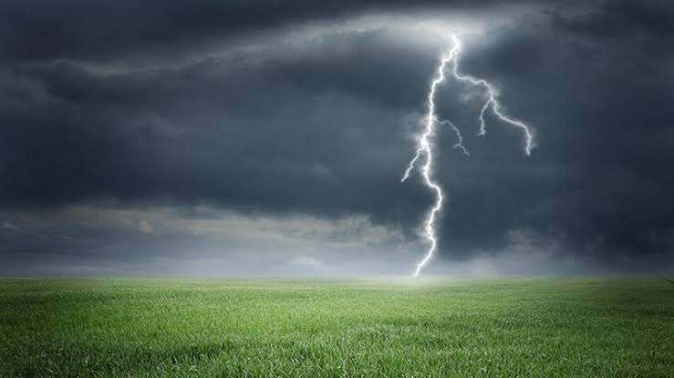 গফরগাঁওয়ে ও নান্দাইলে পৃথক বজ্রপাতের ঘটনায় কৃষক, শিশু ও দুইটি গরু মৃত্যু