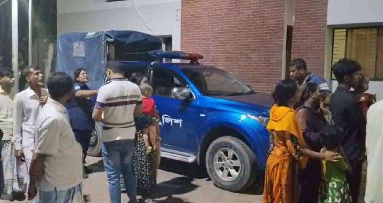 শিবচরে স্বামীর পরকীয়ার বলি এক সন্তানের জননী।