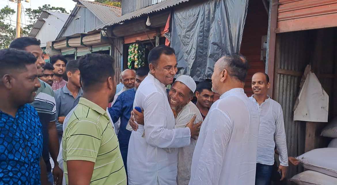 মাদারীপুর-১ বিএনপির মনোনয়নপ্রত্যাশী রোকন উদ্দিন মিয়ার গণসংযোগ।