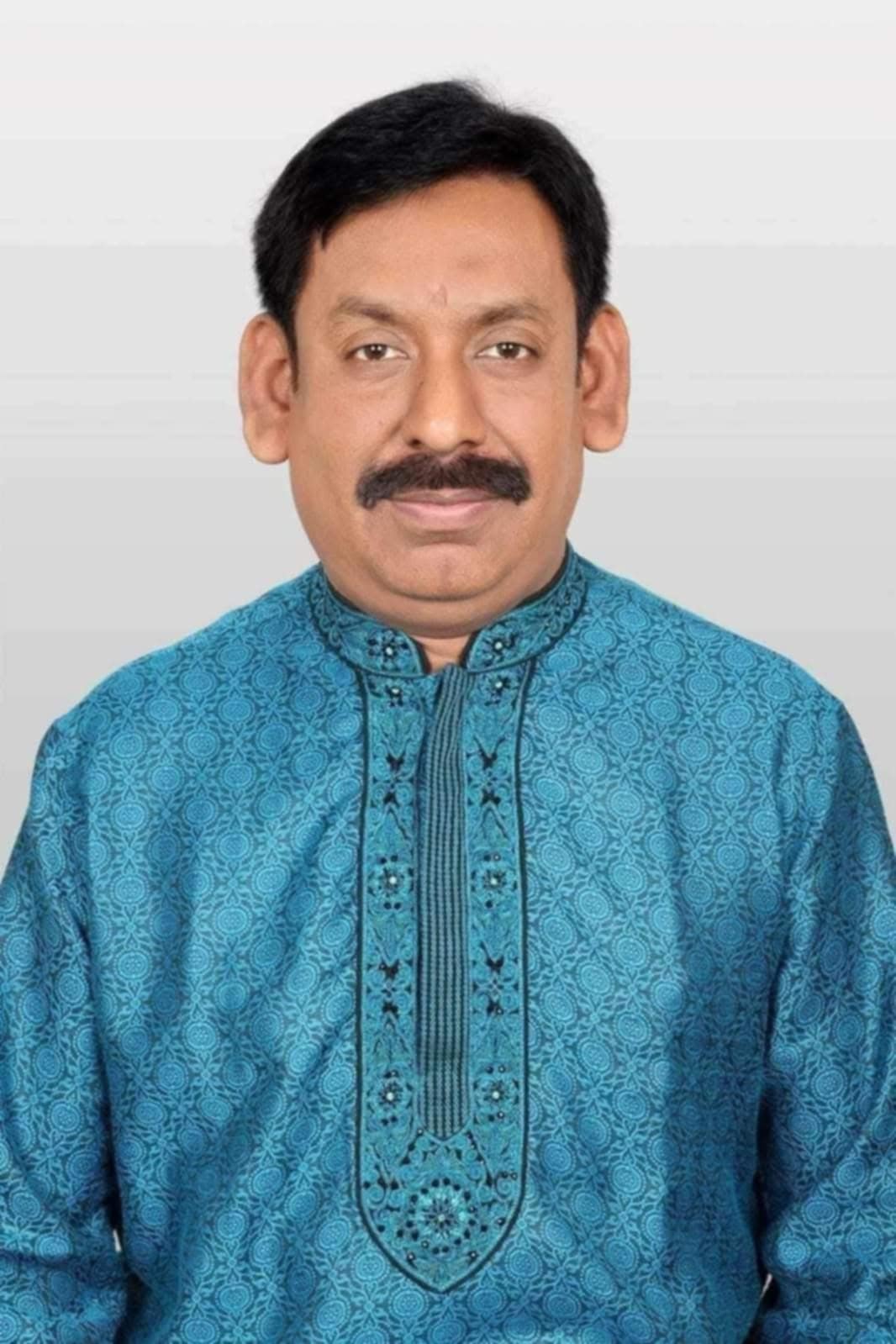 কবিতা,     ” ভয় নেই তার “