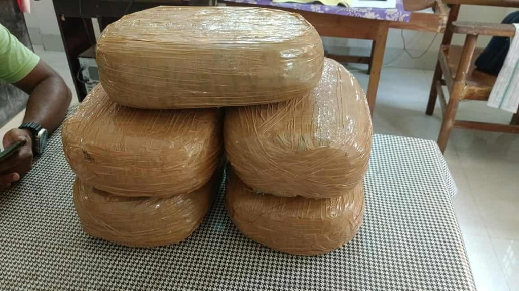 received 1313868857007641 || Dailydeshsomoy