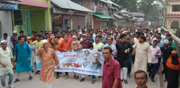 গলাচিপায় বিপ্লব ও সংহতি দিবসে বর্ণাঢ্য র্যালি ও সমাবেশ