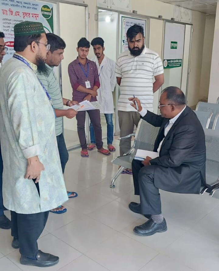 গলাচিপা ও রাঙ্গাবালীতে ক্লিনিক পরিদর্শন করলেন সিভিল সার্জন ও স্বাস্থ্য কর্মকর্তা,