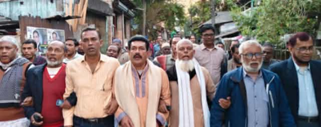 ‎ইনকিলাব মঞ্চ-এর নেতা হাদিকে হত্যাচেষ্টার প্রতিবাদে পটুয়াখালীর গলাচিপায় বিক্ষোভ মিছিল অনুষ্ঠিত হয়েছে।