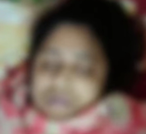 গলাচিপায় গৃহবধূর রহস্য জনক ঝুলন্ত লাশ উদ্ধার।