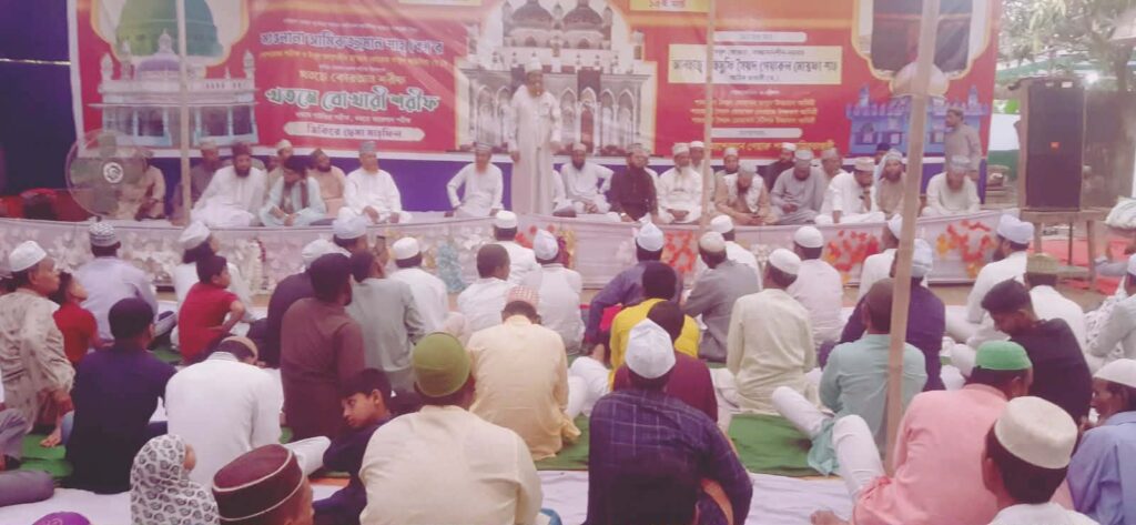 আমির ভান্ডার দরবারে ফেয়ারুল মোস্তাফা আমিরী খতমে কুরআন, খতমে বোখারী ও মিলাদ মাহফিল অনুষ্ঠিত, 1 Messenger creation 1301134228012364 || Dailydeshsomoy