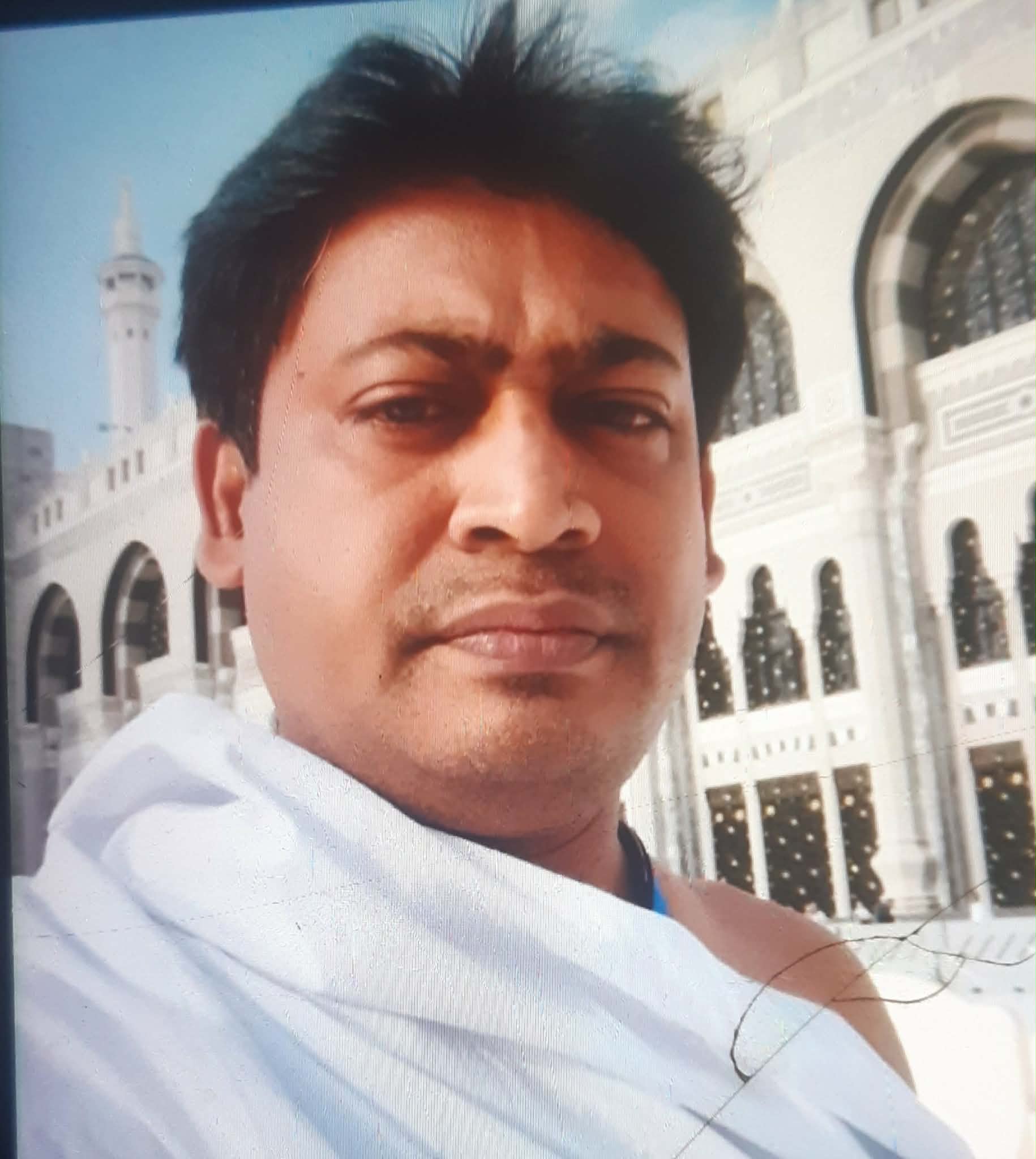 পটিয়া উপজেলা বিএনপি নেতা   হাজী জাহাঙ্গীর আলম ঈদুল   ফিতরের শুভেচ্ছা জানিয়েছেন। 