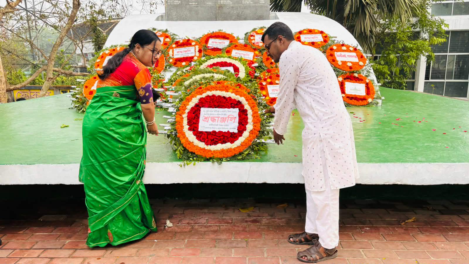 “স্বাধীনতা ও বিজয় স্মৃতিস্তম্ভের বেদীতে” শ্রদ্ধা জ্ঞাপন এর মধ্য দিয়ে গোবিপ্রবি জাতীয়তাবাদী শিক্ষক ফোরামের আত্মপ্রকাশ।