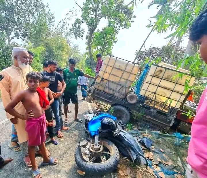 কোটালীপাড়ায় মোটরসাইকেল–টমটম সংঘর্ষে কলেজছাত্র নিহত, আহত ২,