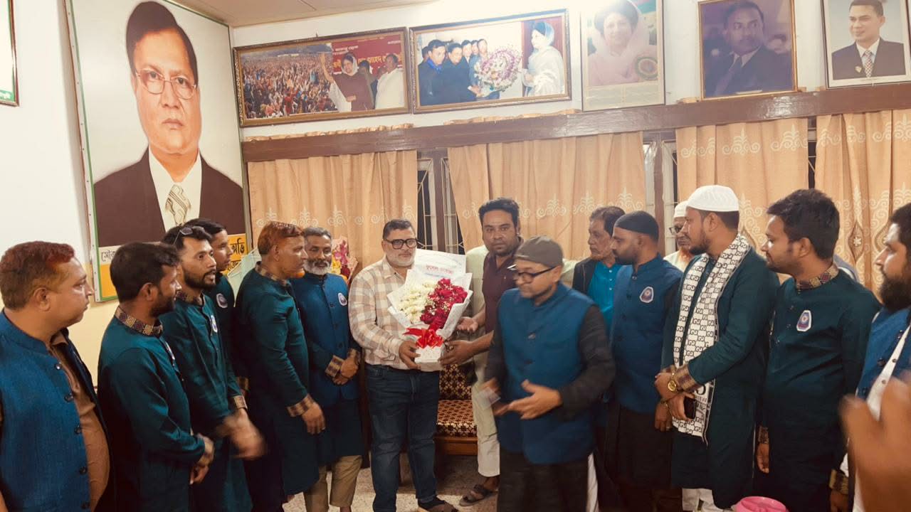 নকলায় নবনির্বাচিত এমপির সাথে প্রেসক্লাব নেতৃবৃন্দের সৌজন্য সাক্ষাৎ ও ফুলেল শুভেচ্ছা।