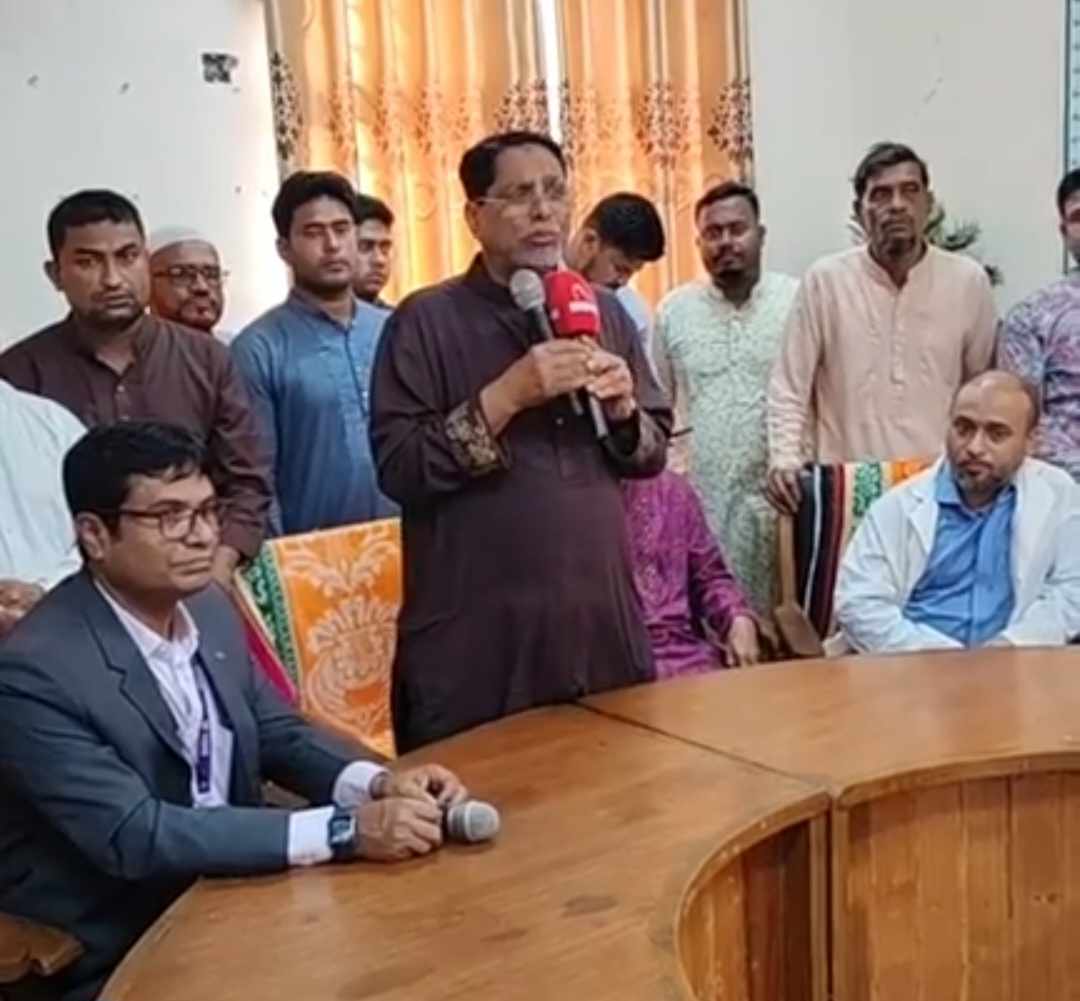 কবিরহাট উপজেলা স্বাস্থ্য কমপ্লেক্সে এক মাসের সকল রোগীর অগ্রিম ফি দিলেন নোয়াখালী ৫ আসনের এম পি,