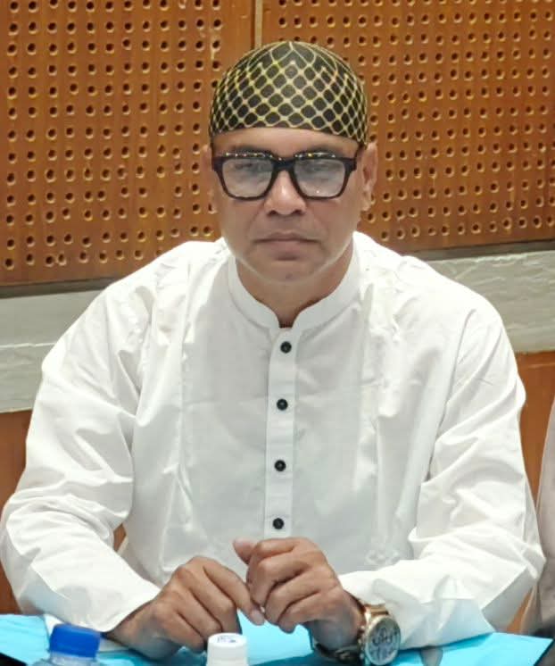 ত্যাগী নেতার মূল্যায়নের দাবি, টি আর হারুনকে চেয়ারম্যান হিসেবে দেখতে চায় এলাকাবাসী