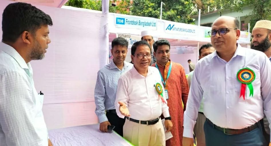 গোপালগঞ্জে টেকনিক্যাল শিক্ষার্থীদের জন্য চাকরি মেলা ও সেমিনার।