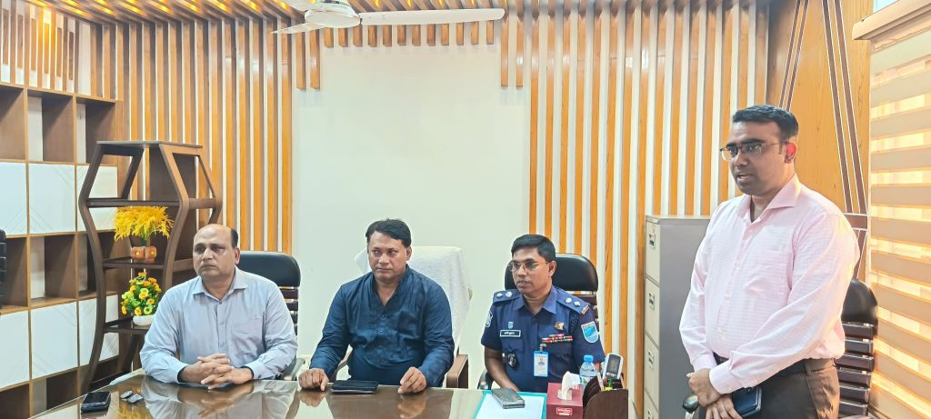 গোপালগঞ্জে এমপি, ডা. কে এম বাবরের নতুন কার্যালয়ের উদ্বোধন, জনসেবায় নতুন দিগন্তের প্রত্যাশা, 1 received 1014874201039091 || Dailydeshsomoy