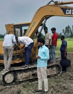 বাসাইলে অবৈধভাবে মাটি কাটায় এক লাখ টাকা জরিমানা, 3 received 1542135234108928 || Dailydeshsomoy