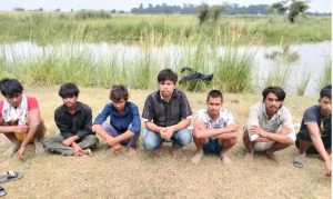 চাঁপাইনবাবগঞ্জে গোমস্তাপুর সীমান্তে ৭ জনকে পুশ-ইনের চেষ্টা ব্যর্থ করল বিজিবি, 4 received 2196676784464751 || Dailydeshsomoy