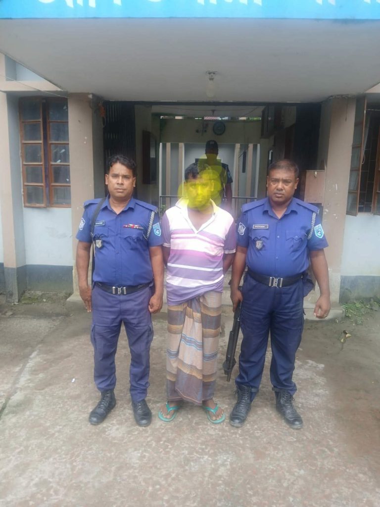 লালমনিরহাটে আদিতমারী থানা পুলিশ বিশেষ অভিযান পরিচালনা করে ক্যাসিনো ১ জন কে আটক। 1 received 2490315998109562 || Dailydeshsomoy
