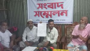 লালমনিরহাটে বসতবাড়ির দেয়াল ভাংচুর ও মারধরের ঘটনায় ১৭ জনের নামে মামলা পাল্টা পাল্টি সংবাদ সম্মেলন, 3 received 1899356361047684 || Dailydeshsomoy